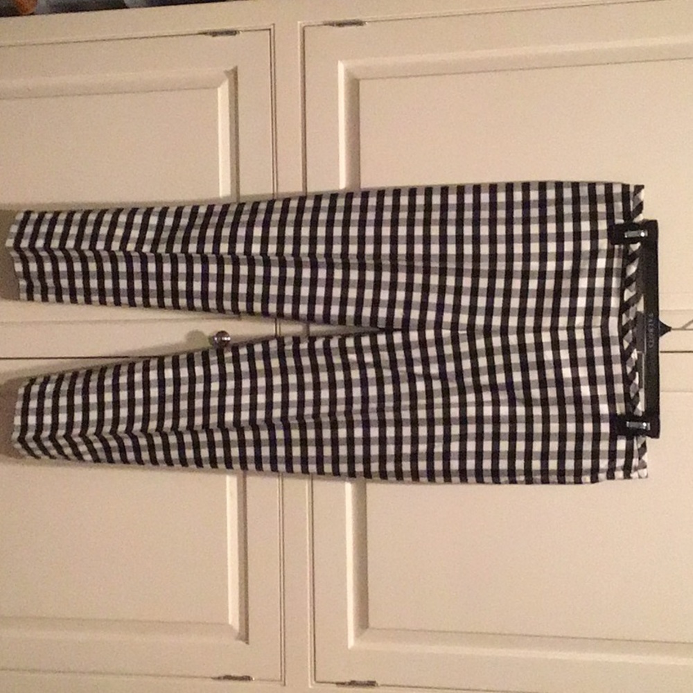 BLACK AND WHITE PLAID TAILORED ANKLE PANT
